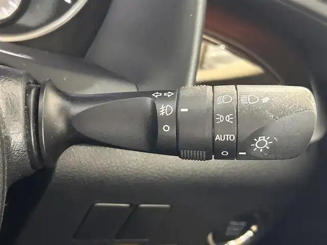 トヨタ ヴェルファイア X 佐賀県 2017(平29)年 7.4万km ホワイトパールクリスタルシャイン 純正８インチナビ/(フルセグTV/CD/DVD/BT/SD録音/AM・FM)/フリップダウンモニター/ツインサンルーフ/バックカメラ/TRD２０インチアルミホイール/両側パワースライドドア/コーナーセンサー/オートブレーキホールド/純正LEDヘッドライト/オートライト/フォグライト/マニュアル付きオートマチック/フロアマット/スマートキー