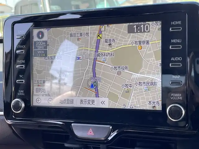 トヨタ ヤリスクロス ハイブリッド Z 愛知県 2021(令3)年 0.3万km ブラックマイカ/ホワイトパールクリスタルシャイン 2トーン 純正デイスプレイオーディオナビ/（フルセグTV/BT/USB/CarPlay）/全方位カメラ/ステアリングリモコン/アドバンスドパーク/トヨタセーフティセンス/ブラインドスポットモニター/ヘッドアップディスプレイ/D席パワーシート/シートヒーター/ハーフレザーシート/前後ドライブレコーダー/コーナーセンサー/パワーバックドア/ETC2.0/純正フロアマット/スペアキー/取説、保証書