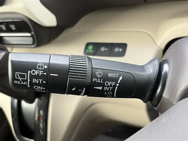 ホンダ Ｎ ＢＯＸ G L ホンダセンシング 奈良県 2019(平31)年 6.8万km モーニングミストブルーM 純正ＳＤナビ（ＶＸＭ－１９４ＶＦｉ）　/Ｂｌｕｅｔｏｏｔｈ　/ＣＤ／ＤＶＤ　/フルセグ　/バックカメラ　/レーダークルーズコントロール　/ビルトインＥＴＣ　/スマートキー　/ＬＥＤヘッドライト　/純正フロアマット/i-stop/レーンキープアシスト