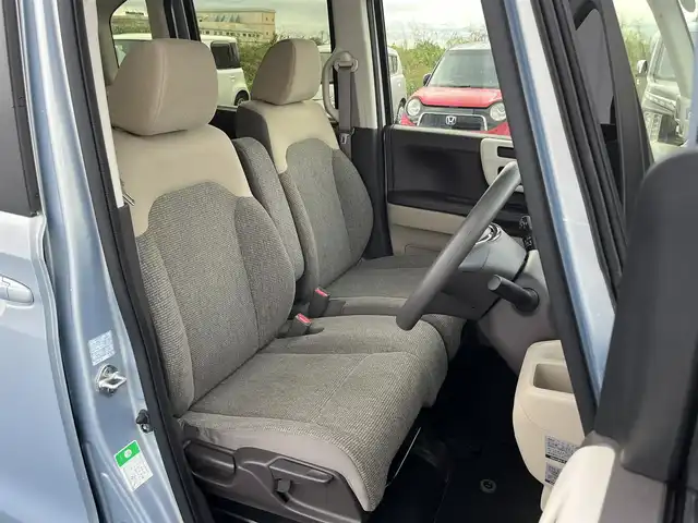 ホンダ Ｎ ＢＯＸ G L ホンダセンシング 奈良県 2019(平31)年 6.8万km モーニングミストブルーM 純正ＳＤナビ（ＶＸＭ－１９４ＶＦｉ）　/Ｂｌｕｅｔｏｏｔｈ　/ＣＤ／ＤＶＤ　/フルセグ　/バックカメラ　/レーダークルーズコントロール　/ビルトインＥＴＣ　/スマートキー　/ＬＥＤヘッドライト　/純正フロアマット/i-stop/レーンキープアシスト