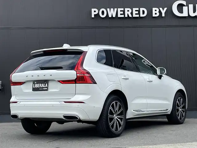 ボルボ ＸＣ６０ D4 AWD インスクリプション 長野県 2020(令2)年 3.1万km パール サンルーフ　/ＨＵＤ　/白革　/ベンチレーション /ｈａｒｍａｎ／ｋａｒｄｏｎ　/３６０°ナビ　/ＴＶ　/ＣａｒＰｌａｙ　/自動駐車　/ＡＣＣ　/ＢＬＩＳ　/ＬＫＡ　/パワーバックドア　/全席シートヒーター /ステアリングヒーター/純正ドライブレコーダー/保証書・取説・スペアキー