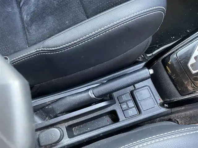 トヨタ カローラ フィールダー HV G エアロツアラー W×B 千葉県 2014(平26)年 12.8万km ホワイトパールクリスタルシャイン ユーザー買取車両/純正7インチナビ/・フルセグ/BT/DVD/CD/バックカメラ/ステアリングスイッチ/ETC/LEDヘッドライト/オートライト/フォグライト/スマートキー/プッシュスタート/純正フロアマット/純正15インチAW/電動格納ミラー