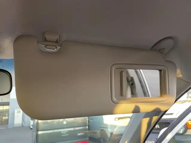 トヨタ カローラ フィールダー HV G エアロツアラー W×B 千葉県 2014(平26)年 12.8万km ホワイトパールクリスタルシャイン ユーザー買取車両/純正7インチナビ/・フルセグ/BT/DVD/CD/バックカメラ/ステアリングスイッチ/ETC/LEDヘッドライト/オートライト/フォグライト/スマートキー/プッシュスタート/純正フロアマット/純正15インチAW/電動格納ミラー