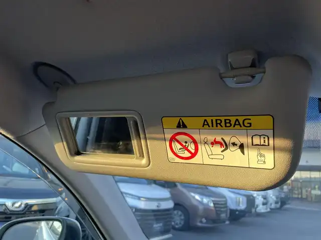 トヨタ カローラ フィールダー HV G エアロツアラー W×B 千葉県 2014(平26)年 12.8万km ホワイトパールクリスタルシャイン ユーザー買取車両/純正7インチナビ/・フルセグ/BT/DVD/CD/バックカメラ/ステアリングスイッチ/ETC/LEDヘッドライト/オートライト/フォグライト/スマートキー/プッシュスタート/純正フロアマット/純正15インチAW/電動格納ミラー