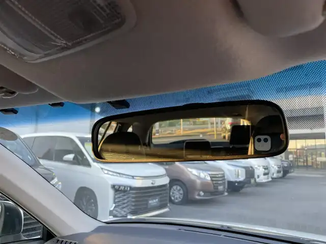 トヨタ カローラ フィールダー HV G エアロツアラー W×B 千葉県 2014(平26)年 12.8万km ホワイトパールクリスタルシャイン ユーザー買取車両/純正7インチナビ/・フルセグ/BT/DVD/CD/バックカメラ/ステアリングスイッチ/ETC/LEDヘッドライト/オートライト/フォグライト/スマートキー/プッシュスタート/純正フロアマット/純正15インチAW/電動格納ミラー