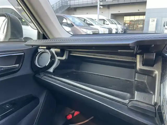 トヨタ カローラ フィールダー HV G エアロツアラー W×B 千葉県 2014(平26)年 12.8万km ホワイトパールクリスタルシャイン ユーザー買取車両/純正7インチナビ/・フルセグ/BT/DVD/CD/バックカメラ/ステアリングスイッチ/ETC/LEDヘッドライト/オートライト/フォグライト/スマートキー/プッシュスタート/純正フロアマット/純正15インチAW/電動格納ミラー