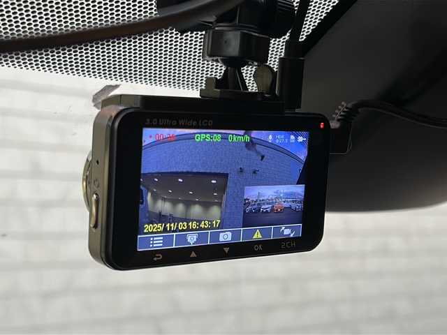 トヨタ カローラツーリング ハイブリッド S 栃木県 2020(令2)年 5.4万km スカーレットメタリック 純正ナビ/Ｂｌｕｅｔｏｏｔｈ/前後ドライブレコーダー/バックカメラ/クルーズコントロール/レーンキープアシスト/電格ミラー/ＥＴＣ/純正ナビ/純正フロアマット/シートヒーター/ステアリングヒーター/電格ミラー/USB入力端子/ABS/横滑り防止機能/コーナーセンサー/盗難防止装置/LEDヘッドライト/純正アルミホイール