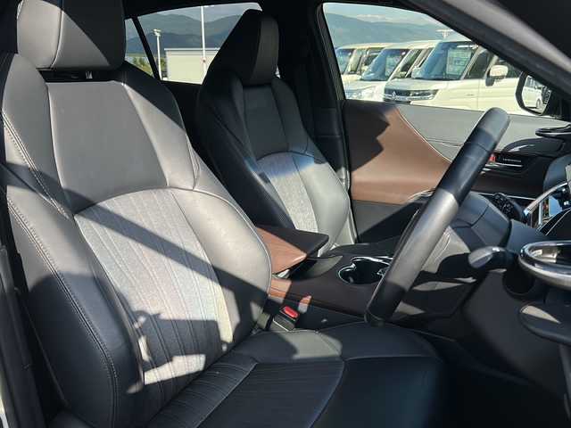 トヨタ ハリアー Z 佐賀県 2020(令2)年 5.3万km ホワイトパールクリスタルシャイン ・純正12.3インチナビ/（TV/Bluetooth/AM/FM/USB/Miracast/AUX/交通情報）/・全周囲カメラ/・ガラスルーフ/・JBL/・横滑り防止装置/・LEDヘッドライト/・オートマチックハイビーム/・レーンキープアシスト/・ヘッドアップディスプレイ/・デジタルインナーミラー/・オート電動格納ミラー/・ステアリングスイッチ/・デュアルオートエアコン