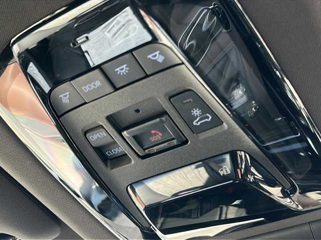 トヨタ ハリアー Z 佐賀県 2020(令2)年 5.3万km ホワイトパールクリスタルシャイン ・純正12.3インチナビ/（TV/Bluetooth/AM/FM/USB/Miracast/AUX/交通情報）/・全周囲カメラ/・ガラスルーフ/・JBL/・横滑り防止装置/・LEDヘッドライト/・オートマチックハイビーム/・レーンキープアシスト/・ヘッドアップディスプレイ/・デジタルインナーミラー/・オート電動格納ミラー/・ステアリングスイッチ/・デュアルオートエアコン