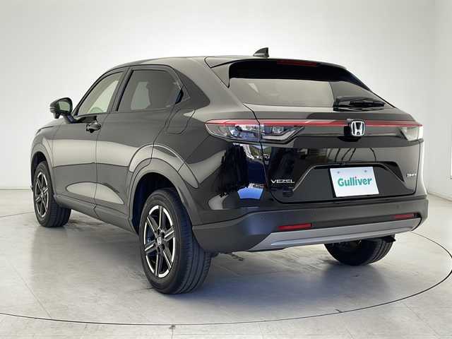 ホンダ ヴェゼル ハイブリッド e:HEV X 千葉県 2022(令4)年 2.6万km クリスタルブラックパール 社外ナビ（ＣＤ／ＢＴ／ＦＭ／ＡＭ／ＴＶ）/オートホールド/エマージェンシーブレーキ/レーンキープアシスト/クリアランスソナー/レーダークルーズコントロール/ステアリングスイッチ/パドルシフト/プッシュスタート/バックカメラ