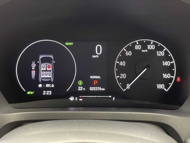 ホンダ ヴェゼル ハイブリッド e:HEV X 千葉県 2022(令4)年 2.6万km クリスタルブラックパール 社外ナビ（ＣＤ／ＢＴ／ＦＭ／ＡＭ／ＴＶ）/オートホールド/エマージェンシーブレーキ/レーンキープアシスト/クリアランスソナー/レーダークルーズコントロール/ステアリングスイッチ/パドルシフト/プッシュスタート/バックカメラ