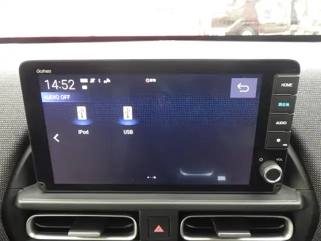 ホンダ フリード ハイブリット e:HEV AIR EX 千葉県 2024(令6)年 2.3万km プラチナホワイトパール ホンダセンシング/・衝突軽減ブレーキ（CMBS）/・車線維持支援システム（LKAS）/・アダプティブクルーズコントロール（ACC）/・ブラインドスポットインフォメーション/・後方誤発進抑制機能/・誤発進抑制機能/両側パワースライドドア/純正コネクトナビ/地デジTV/【Bluetooth接続】/【Apple CarPlay　Android Auto対応】/バックカメラ/ドライブレコーダー（前後撮影）/前席シートヒーター/革巻きステアリング/ETC/LEDヘッドライト/ウインカーミラー/コーナーセンサー/純正15インチアルミホイル/サイド/カーテンエアバッグ/Honda スマートキー