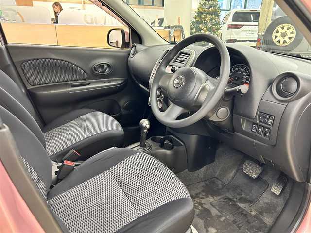 日産 マーチ 12X FOUR Vセレクション 道東・釧路十勝 2018(平30)年 3.5万km ピンク ・ワンオーナー/・純正ディーラーSDナビ/ (CD/DVD/AM/FM/BT/フルセグ）/・純正エンジンスターター/・パートタイム4WD/・横滑り防止/・バックカメラ/・2024年製BS冬タイヤ装着/・純正フロアマット/・純正ドアバイザー/・スマートキー/・スペアキー/・電格ミラー/・取扱説明書/・ナビ説明書/・保証書/・純正AW夏タイヤセット積み込み