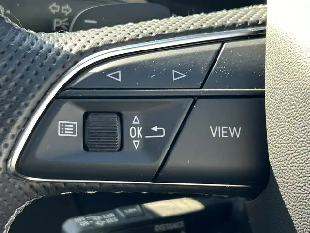 アウディ Ａ５ SB 45TFSIクワトロ Sライン 和歌山県 2021(令3)年 3.2万km ガンＭ 純正ナビ/全方位モニター/フルセグTV/衝突軽減ブレーキ/アダプティブクルーズコントロール/サイドアシスト（BSM)/純正前後ドライブレコーダー/純正ビルトインETC2.0/スペアキー/純正アルミホイール/純正フロアマット/パワーシート/パワーバックドア/LEDヘッドライト