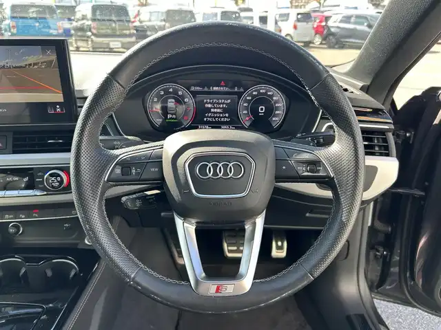アウディ Ａ５ SB 45TFSIクワトロ Sライン 和歌山県 2021(令3)年 3.2万km ガンＭ 純正ナビ/全方位モニター/フルセグTV/衝突軽減ブレーキ/アダプティブクルーズコントロール/サイドアシスト（BSM)/純正前後ドライブレコーダー/純正ビルトインETC2.0/スペアキー/純正アルミホイール/純正フロアマット/パワーシート/パワーバックドア/LEDヘッドライト