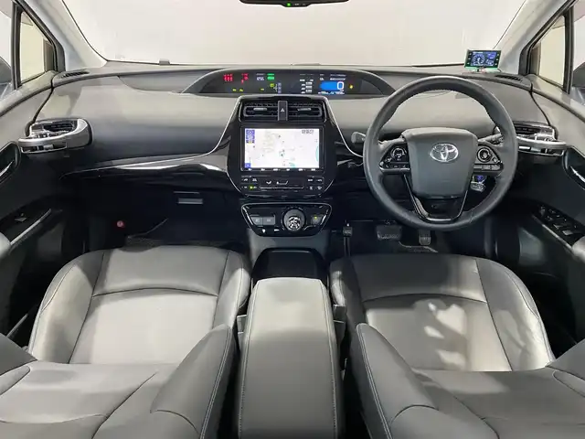 トヨタ プリウス A ツーリングセレクション 岐阜県 2021(令3)年 1.6万km エモーショナルレッドⅡ モデリスタエアロ/ガナドール製マフラー/ウエッズスポーツホイール　純正ホイール有/純正SDナビ/-BT/CD/フルセグTV/ブラインドスポットモニター/ヘッドアップディスプレイ/レーダー探知機/ステアリングヒーター/前席シートヒーター/ドライブレコーダー/追従式クルーズコントロール/オートマチックハイビーム/ステアリングスイッチ/LEDヘッドライト/レザーシート/バックカメラ/パーキングアシスト/ETC2.0/取扱説明書/保証書/スペアキー