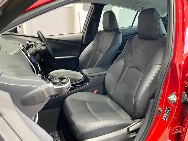 トヨタ プリウス A ツーリングセレクション 岐阜県 2021(令3)年 1.6万km エモーショナルレッドⅡ モデリスタエアロ/ガナドール製マフラー/ウエッズスポーツホイール　純正ホイール有/純正SDナビ/-BT/CD/フルセグTV/ブラインドスポットモニター/ヘッドアップディスプレイ/レーダー探知機/ステアリングヒーター/前席シートヒーター/ドライブレコーダー/追従式クルーズコントロール/オートマチックハイビーム/ステアリングスイッチ/LEDヘッドライト/レザーシート/バックカメラ/パーキングアシスト/ETC2.0/取扱説明書/保証書/スペアキー