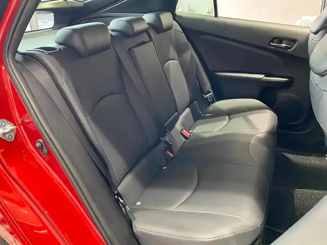 トヨタ プリウス A ツーリングセレクション 岐阜県 2021(令3)年 1.6万km エモーショナルレッドⅡ モデリスタエアロ/ガナドール製マフラー/ウエッズスポーツホイール　純正ホイール有/純正SDナビ/-BT/CD/フルセグTV/ブラインドスポットモニター/ヘッドアップディスプレイ/レーダー探知機/ステアリングヒーター/前席シートヒーター/ドライブレコーダー/追従式クルーズコントロール/オートマチックハイビーム/ステアリングスイッチ/LEDヘッドライト/レザーシート/バックカメラ/パーキングアシスト/ETC2.0/取扱説明書/保証書/スペアキー