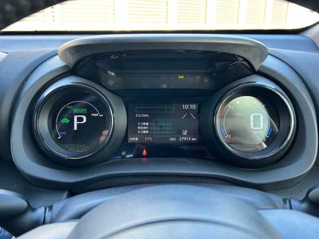 トヨタ ヤリス ハイブリッド Z 千葉県 2020(令2)年 2.8万km ホワイトパールクリスタルシャイン Bluetooth/クルーズコントロール/ディスプレイオーディオ/ETC/前席シートヒーター/後ドラレコ/バックカメラ/プッシュスタート/モデリスタエアロ/モデリスタホイール/USB入力端子/LEDヘッドライト/純正フロアマット/横滑り防止装置/盗難防止装置/衝突被害軽減システム/オートライト/オートマチックハイビーム/スマートキー/スペアキー×１