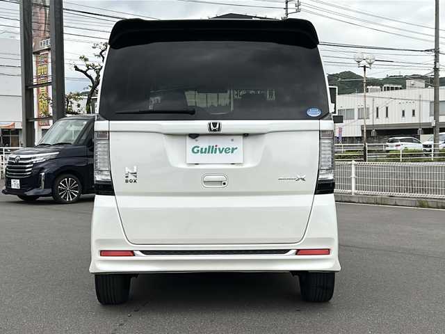 ホンダ Ｎ ＢＯＸ 2トーン モデューロXGターボPKG 岡山県 2016(平28)年 6.3万km プレミアムホワイトパールⅡ 両側パワースライドドア　/横滑り防止装置　/AAC　/ETC　/バックカメラ　/パワーウィンドウ　/パワーステアリング　/アイドリングストップ　/ベンチシート　/チップアップシート　/純正フロアマット　/純正AW