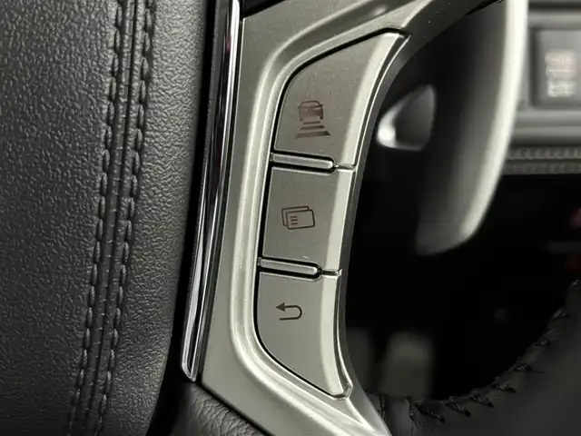 三菱 デリカＤ：５ シャモニー 埼玉県 2025(令7)年 0.1万km未満 黒Ⅱ 登録済未使用車　１１型ナビ　フルセグ　ＢＴ　ＤＶＤ　ＨＤＭＩ　レーダークルーズコントロール　オートホールド　前席シートヒーター　パワーシート　ハンドルヒーター　全方位カメラ　パワーバックドア　ＢＳＭ