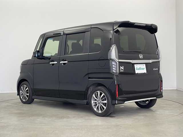 ホンダ Ｎ ＢＯＸ カスタム L 新潟県 2022(令4)年 1.5万km クリスタルブラックパール 衝突被害軽減システム/コーナーセンサー/レーンキープアシスト/コーナーセンサー/クルーズコントロール/ステアリングスイッチ/純正SDナビ/フルセグTV/バックカメラ/Bluetooth接続/ETC/USB入力端子/前方純正ドラレコ/純正フロアマット/片側パワースライド/フロントフォグ