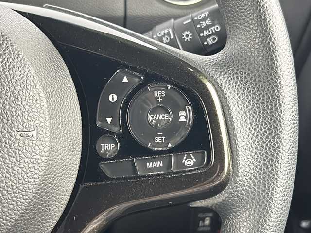 ホンダ Ｎ ＢＯＸ カスタム G L ホンダセンシング 愛知県 2019(平31)年 8.4万km プレミアムグラマラスブロンズP 禁煙車/純正7インチナビ/（CD/DVD/Bluetooth/フルセグTV/AM/FM)/バックカメラ/ホンダセンシング/・衝突軽減ブレーキ/・レーンキープアシスト/・追従式クルーズコントロール/・オートマチックハイビーム/・誤発進抑制機能/・標識認識機能/片側パワースライドドア/サイド＆カーテンエアバッグ/LEDヘッドライト/純正14インチアルミホイール/純正フロアマット/スマートキー