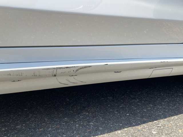 メルセデス・ベンツ Ｓ４００ ハイブリッド エクスクルーシブ AMGライン 新潟県 2016(平28)年 7.4万km ダイヤモンドホワイト レーダーセーフティパッケージ/リアシートコンフォートパッケージ/ラグジュアリーヘッドレスト/Brumesterサウンド/リアエンターテインメントシステム/スライディングルーフ/純正メモリナビ/(AM/FM/CD/DVD/SD/フルセグ/Bluetooth)/全方位モニター/パワーバックドア/アダプティブクルーズコントロール/LEDオートライト/本革シート/全席パワーシート/全席シートヒーター/エアシート/AMG19インチアルミホイール/AMGアルミホイール付夏タイヤ積込/(245/40/R20/4mm)/アンビエントライト/ブラインドスポットモニター/スマートキー/ETC