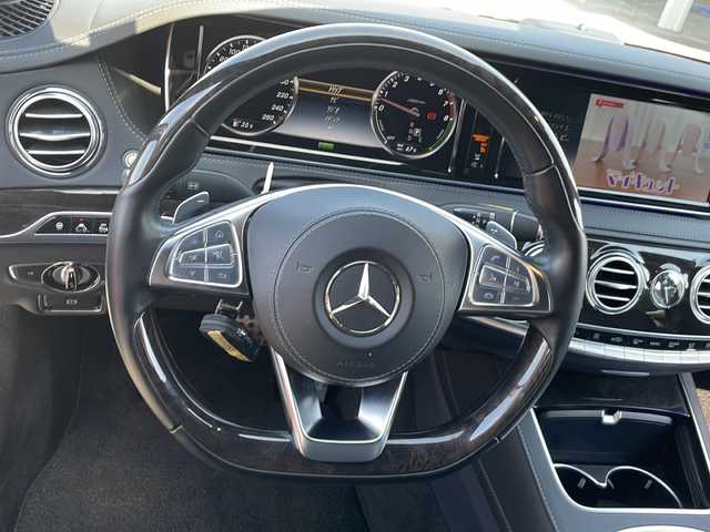 メルセデス・ベンツ Ｓ４００ ハイブリッド エクスクルーシブ AMGライン 新潟県 2016(平28)年 7.4万km ダイヤモンドホワイト レーダーセーフティパッケージ/リアシートコンフォートパッケージ/ラグジュアリーヘッドレスト/Brumesterサウンド/リアエンターテインメントシステム/スライディングルーフ/純正メモリナビ/(AM/FM/CD/DVD/SD/フルセグ/Bluetooth)/全方位モニター/パワーバックドア/アダプティブクルーズコントロール/LEDオートライト/本革シート/全席パワーシート/全席シートヒーター/エアシート/AMG19インチアルミホイール/AMGアルミホイール付夏タイヤ積込/(245/40/R20/4mm)/アンビエントライト/ブラインドスポットモニター/スマートキー/ETC