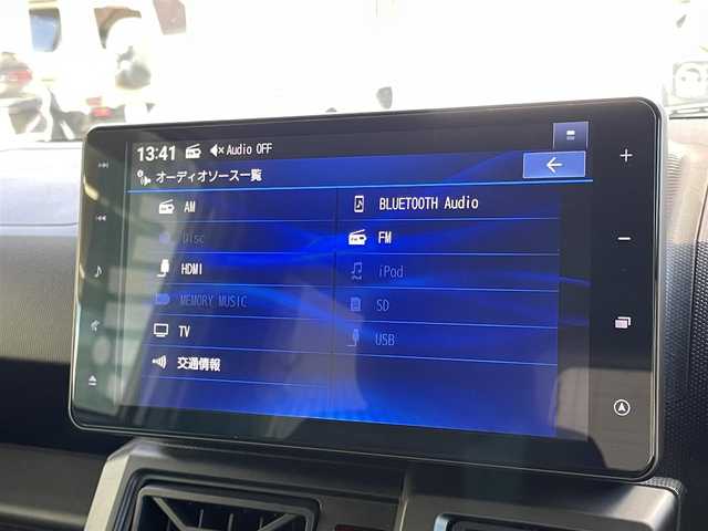 ダイハツ タフト G ターボ クロムベンチャー 大阪府 2022(令4)年 2.4万km レイクブルーメタリック ワンオーナー/純正9インチスマホ連動ディスプレイオーディオ【Bluetooth/CD/DVD/USB接続】/・NMZN-Y72DS/スマートアシスト/・衝突回避支援ブレーキ機能/・衝突警報機能/・ブレーキ制御付誤発進抑制機能/・車線逸脱抑制制御機能/・車線逸脱警報機能/・路側逸脱警報機能/・ふらつき警報機能/・先行車発進お知らせ機能/・標識認識機能/・ADB（アダプティブドライビングビーム）/スマートクルーズパック/・アダプティブクルーズコントロール（ACC）前車速追従機能付き/・LKC（レーンキープコントロール）/・ステアリングスイッチ（運転支援用）/オートブレーキホールド/バックカメラ/ダブル＋サイドエアバック/カーテンエアバック/保証書/取扱説明書/記録簿　R7年1月