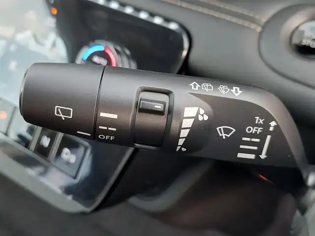 日産 セレナ e－パワー ハイウェイスター V 東京都 2025(令7)年 0.1千km プリズムホワイト 登録済未使用車/純正ナビ/アラウンドビューモニター/インテリジェントルームミラー/プロパイロット/ビルトインETC2.0/両側パワースライドドア/衝突軽減ブレーキ/レーンキープアシスト/ブラインドスポットモニター/レーダークルーズコントロール/コーナーセンサー/オートマチックハイビーム/LEDヘッドライト/スマートキー