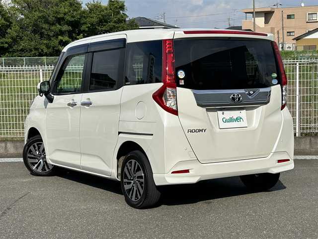 トヨタ ルーミー カスタムG S 群馬県 2017(平29)年 8万km パールホワイトⅢ 純正SDナビ/(AM/FM/DISC/フルセグTV/SD/Bluetooth)/スマートアシスト/・衝突警報機能/・衝突回避支援ブレーキ/・先行車発進お知らせ機能/・車線逸脱警報機能/・路側逸脱警報/・ふらつき警報/社外前方ドラレコ/純正フロアマット/純正アルミ/ビルトインETC/シートカバー/社外センターコンソール/ステアリングスイッチ/前席シートヒーター/プッシュスタート/クルコン/両側電動スライドドア/アイドリングストップ/熱線フロントガラス/電格ミラー/ドアバイザー/フォグランプ