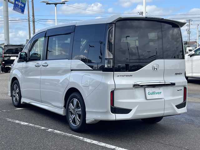 ホンダ ステップワゴン スパーダ eHEV G EXホンダS 新潟県 2021(令3)年 6.2万km プラチナホワイトパール SDナビ/（DTV/DVD/Bluetooth）/寒冷地仕様/衝突軽減/レーンキープアシスト/クルーズコントロール/バックカメラ/ドライブレコーダー/ETC2.0/ハーフレザーシート/シートヒーター/両側パワースライドドア/ロールアップサンシェード/フロアマット/シガソケ/USB電源/LEDヘッドライト/フォグランプ/ウィンカーミラー/電格ミラー/ドアバイザー/スペアキー×１
