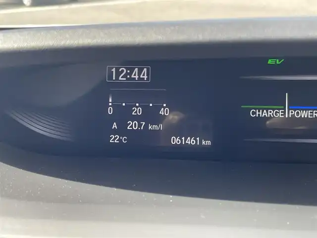 ホンダ ステップワゴン スパーダ eHEV G EXホンダS 新潟県 2021(令3)年 6.2万km プラチナホワイトパール SDナビ/（DTV/DVD/Bluetooth）/寒冷地仕様/衝突軽減/レーンキープアシスト/クルーズコントロール/バックカメラ/ドライブレコーダー/ETC2.0/ハーフレザーシート/シートヒーター/両側パワースライドドア/ロールアップサンシェード/フロアマット/シガソケ/USB電源/LEDヘッドライト/フォグランプ/ウィンカーミラー/電格ミラー/ドアバイザー/スペアキー×１