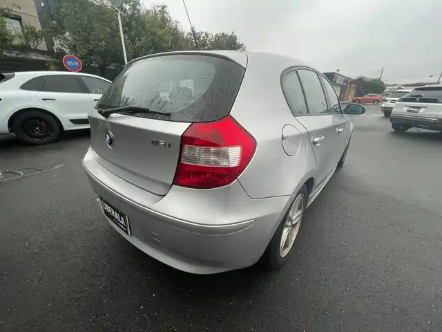 ＢＭＷ １１６ｉ 埼玉県 2005(平17)年 6万km シルバー