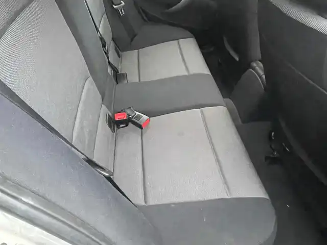 ＢＭＷ １１６ｉ 埼玉県 2005(平17)年 6万km シルバー