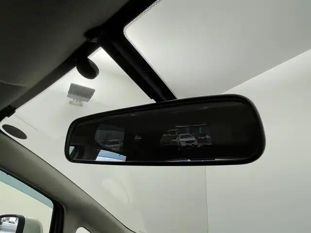 日産 ノート X DIG－S 群馬県 2014(平26)年 7.5万km ブリリアントシルバー スーパーチャージャー　純正７インチナビ　バックカメラ　ヘッドライトレベライザー　オートエアコン　純正フロアマット　電動格納ミラー　プッシュスタート　スマートキー　ＥＴＣ　横滑り鵜防止装置　禁煙車