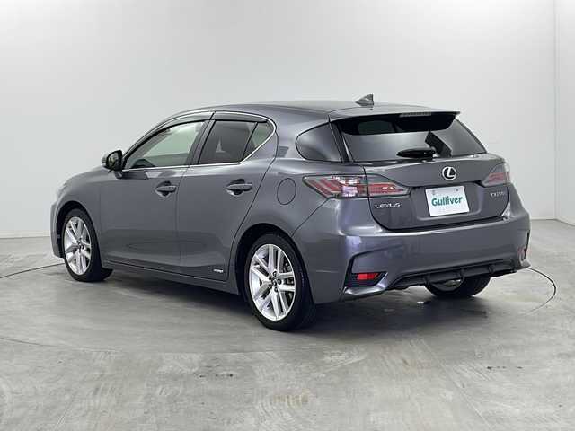 レクサス ＣＴ 200h バージョンL 栃木県 2014(平26)年 3.3万km マーキュリーグレーマイカ 純正SDナビ/（CD/DVD/フルセグTV/Bluetooth）/バックカメラ/クルーズコントロール/パドルシフト/純正アルミホイール/レザーシート/パワーシート/シートヒーターD/N/純正フロアマット/ドライブレコーダー/ETC/LEDヘッドライト/プッシュスタート/スマートキー/スペアキー1本/カードキー1枚