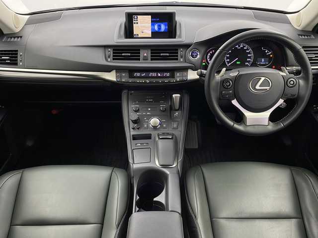 レクサス ＣＴ 200h バージョンL 栃木県 2014(平26)年 3.3万km マーキュリーグレーマイカ 純正SDナビ/（CD/DVD/フルセグTV/Bluetooth）/バックカメラ/クルーズコントロール/パドルシフト/純正アルミホイール/レザーシート/パワーシート/シートヒーターD/N/純正フロアマット/ドライブレコーダー/ETC/LEDヘッドライト/プッシュスタート/スマートキー/スペアキー1本/カードキー1枚