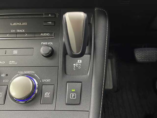 レクサス ＣＴ 200h バージョンL 栃木県 2014(平26)年 3.3万km マーキュリーグレーマイカ 純正SDナビ/（CD/DVD/フルセグTV/Bluetooth）/バックカメラ/クルーズコントロール/パドルシフト/純正アルミホイール/レザーシート/パワーシート/シートヒーターD/N/純正フロアマット/ドライブレコーダー/ETC/LEDヘッドライト/プッシュスタート/スマートキー/スペアキー1本/カードキー1枚