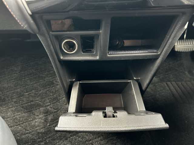 三菱 デリカＤ：５ ジャスパー 千葉県 2021(令3)年 1.7万km エメラルドブラックパール/アイガーグレーメタリック アルパインナビX9NX バックカメラ アルパインフリップダウンモニター 両側電動スライドドア　レーダークルコン パドルシフト レーンアシスト 衝突被害軽減 LEDライト オートライト 18インチAW