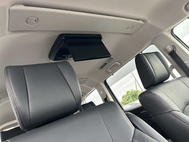 三菱 デリカＤ：５ ジャスパー 千葉県 2021(令3)年 1.7万km エメラルドブラックパール/アイガーグレーメタリック アルパインナビX9NX バックカメラ アルパインフリップダウンモニター 両側電動スライドドア　レーダークルコン パドルシフト レーンアシスト 衝突被害軽減 LEDライト オートライト 18インチAW