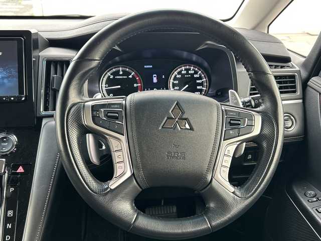 三菱 デリカＤ：５ ジャスパー 千葉県 2021(令3)年 1.7万km エメラルドブラックパール/アイガーグレーメタリック アルパインナビX9NX バックカメラ アルパインフリップダウンモニター 両側電動スライドドア　レーダークルコン パドルシフト レーンアシスト 衝突被害軽減 LEDライト オートライト 18インチAW