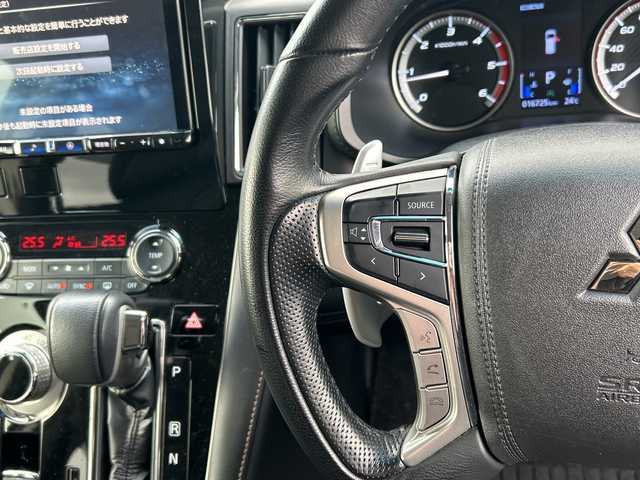 三菱 デリカＤ：５ ジャスパー 千葉県 2021(令3)年 1.7万km エメラルドブラックパール/アイガーグレーメタリック アルパインナビX9NX バックカメラ アルパインフリップダウンモニター 両側電動スライドドア　レーダークルコン パドルシフト レーンアシスト 衝突被害軽減 LEDライト オートライト 18インチAW