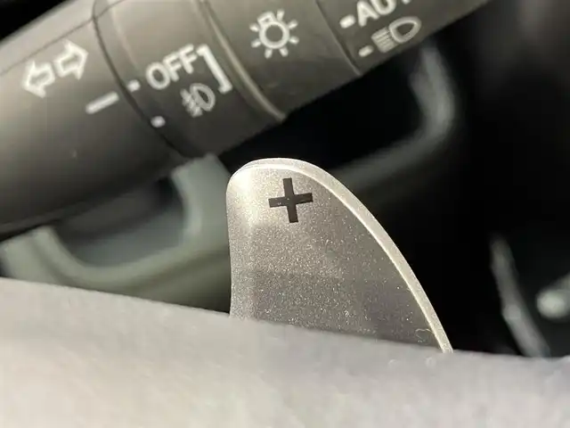 ホンダ Ｎ ＢＯＸ カスタム G L ターボ ホンダセンシング 愛知県 2020(令2)年 5.2万km プレミアムベルベットパープル・パール 純正８インチナビ/両側パワースライドドア/レーダークルーズコントロール/衝突軽減ブレーキ/車線逸脱警報/クリアランスソナー/先行車発進告知/パドルシフト/シートヒーター/ハーフレザーシート/バックカメラ/前後ドライブレコーダー/ビルトインＥＴＣ/アクセサリーソケット/USB入力端子/ISOFIX/純正フロアマット/純正15インチアルミホイール