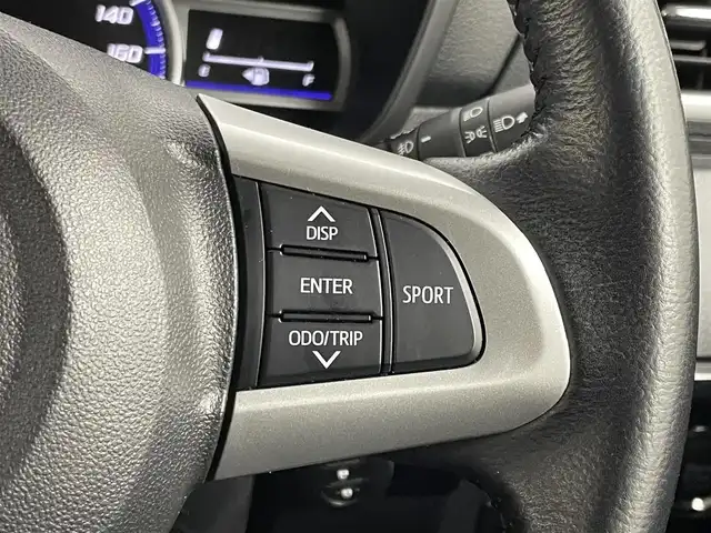 トヨタ ルーミー 埼玉県 2018(平30)年 3万km パールホワイトⅢ スマートアシスト２　純正９インチナビ　バックカメラ　ビルトインＥＴＣ　前後ドライブレコーダー　クルーズコントロール　シートヒーター　社外アルミホイール　スマートキー　オートライト　ＬＥＤヘッドライト