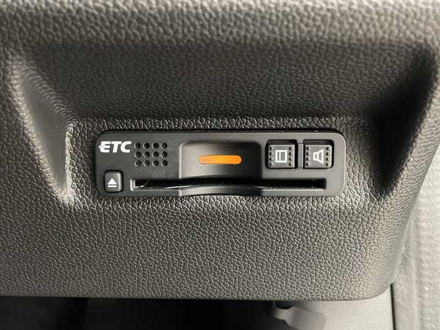 ホンダ フリード G ホンダセンシング 群馬県 2018(平30)年 7.2万km プレミアムスパークルブラックパール 社外７型ナビ　フルセグＴＶ　衝突被害軽減システム　両側電動スライドドア　ハーフレザーシート　ステアリングスイッチ　クルーズコントロール　横滑り防止機能　ＬＥＤライト　ビルトインＥＴＣ　スマートキー