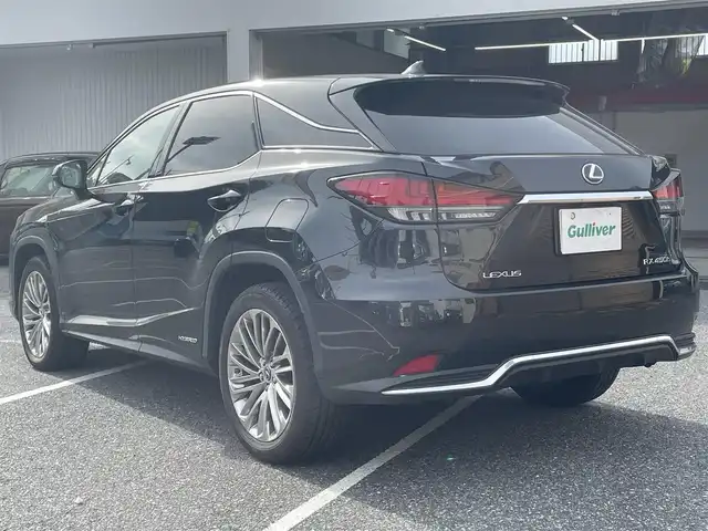 レクサス ＲＸ 450h バージョンL 千葉県 2020(令2)年 11.2万km グラファイトブラックガラスフレーク 純正ナビ(CD/DVD/BT/AUX/USB/TV/miracast)/パノラミックビューモニター/パワーシート/シートヒーター/シートベンチレーション(D/N)/ハンドルヒーター/革シート/パワーバックドア/HUD/LTA/BSM/PKSA/PKSB/RSA/パドルシフト/ビルトインETC(2.0)/純正フロアマット/AC100Vコンセント/クリアランスソナー/前方ドライブレコーダー/レーダークルーズコントロール