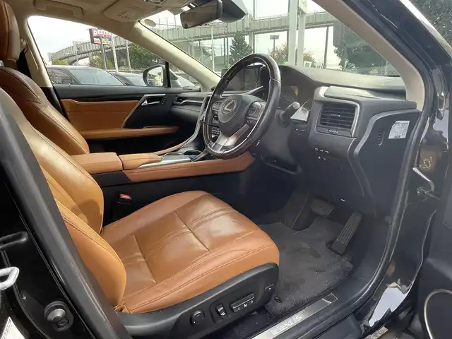 レクサス ＲＸ 450h バージョンL 千葉県 2020(令2)年 11.2万km グラファイトブラックガラスフレーク 純正ナビ(CD/DVD/BT/AUX/USB/TV/miracast)/パノラミックビューモニター/パワーシート/シートヒーター/シートベンチレーション(D/N)/ハンドルヒーター/革シート/パワーバックドア/HUD/LTA/BSM/PKSA/PKSB/RSA/パドルシフト/ビルトインETC(2.0)/純正フロアマット/AC100Vコンセント/クリアランスソナー/前方ドライブレコーダー/レーダークルーズコントロール