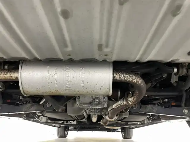 日産 セレナ ハイウェイスター Vエアロ+Safty 福島県 2016(平28)年 6.3万km ダイヤモンドブラック ４WD/エマージェンシーブレーキ/・ディスプレイ付自動防眩式ルームミラー/(ミラーにバックカメラ・アラウンドビューモニター)/・踏み間違い衝突防止アシスト/・フロント& バックソナー/・ふらつき警報/・衝突軽減ブレーキ/・レーンキープアシスト/社外ナビゲーション/・型式：CN-R330WD/・【Bluetooth/TV/AM・FM/CD/DVD】/・ETC/・前後ドライブレコーダー/純正フロアマット/ドアバイザー/LEDライト/・フォグライト/・オートライト/電動格納ウィンカーミラー/プッシュスタート/・スマートキー